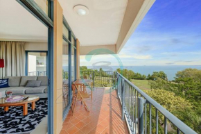 ZEN88 Esplanade: 3-BR Luxury Suite Near Waterfront